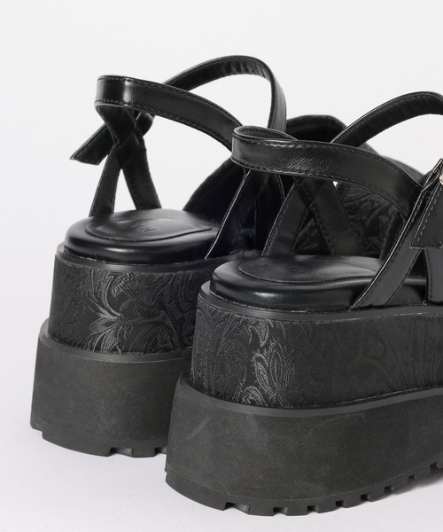 HARE（ハレ）の「ガラソールボリュームサンダル(HARE)（サンダル・レディース・ブラック/シルバー/ブラック系その他・MEDIUM/LARGE）」の4枚目の写真