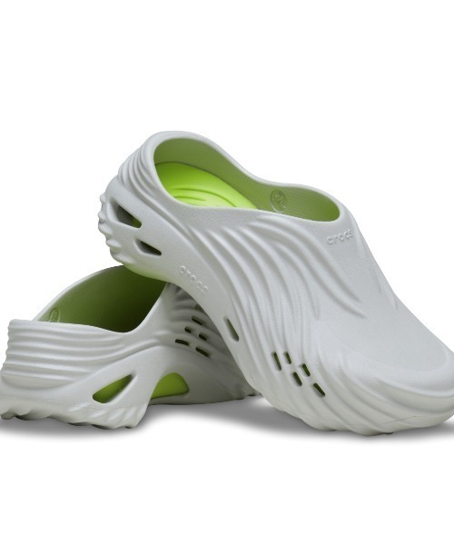 crocs（クロックス）の「クロックス crocs Echo Wave（サンダル・メンズ・グレー・29.0cm/23.0cm/24.0cm/25.0cm/26.0cm/27.0cm/28.0cm）」の6枚目の写真