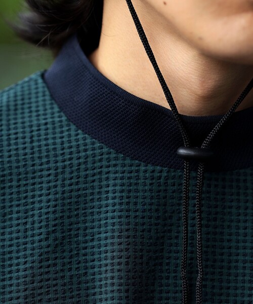 BEAMS GOLF(ビームスゴルフ)の「ORANGE LABEL / ドットエア(R)メッシュ モックネックシャツ(吸水速乾)(Tシャツ/カットソー・メンズ・ネイビー/ブラウン/ブラック・XL/L/S/M)」の17枚目の写真