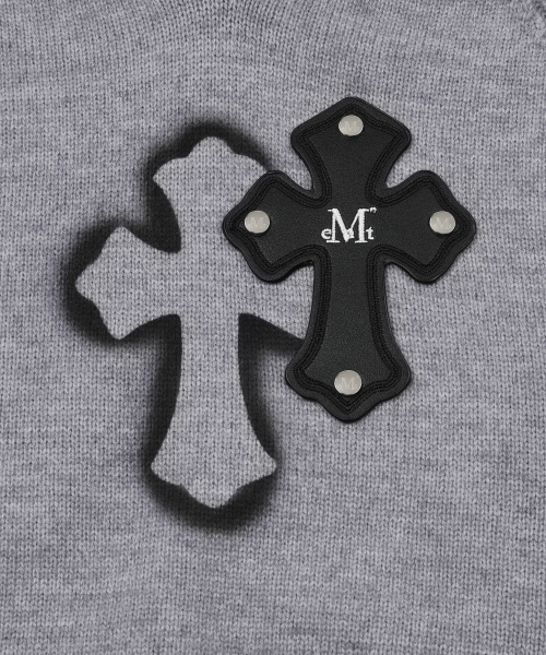 MUCENT（ムセント）の「キアンスプレークロスレザーパッチニットフードティ（ニット/セーター・レディース・グレー系1・FREE）」の2枚目の写真
