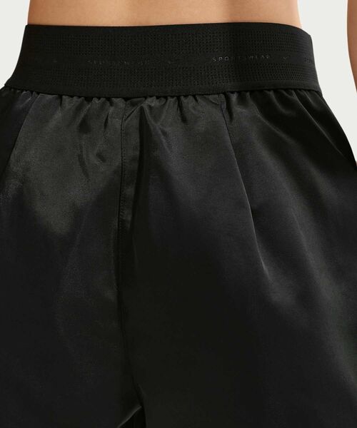 NIKE(ナイキ)の「ナイキ スポーツウェア ウィメンズ ハイウエスト サテン ホット ショーツパンツ / Nike Sportswear Women's High-Waisted Satin Hot Shorts IF0566-010 Black(その他パンツ・レディース・ブラック・XL/L/M/S/XS)」の9枚目の写真