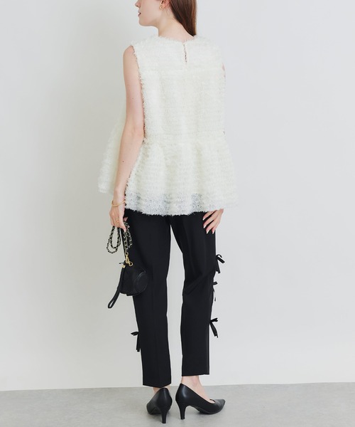 PICCIN PERLA(ピッチンペルラ)の「フラワーチュールノースリーブブラウス(シャツ/ブラウス・レディース・オフホワイト/ブラック・M)」の11枚目の写真
