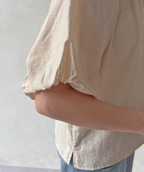 DouDou(ドゥドゥ)の「【WEB限定】シアースラブ袖バルーンブラウス(シャツ/ブラウス・レディース・イエロー/ブラック/グレイッシュベージュ・FREE)」の5枚目の写真
