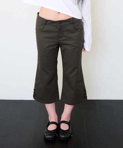 SNAP POINT CAPRI PANTS - KHAKI
