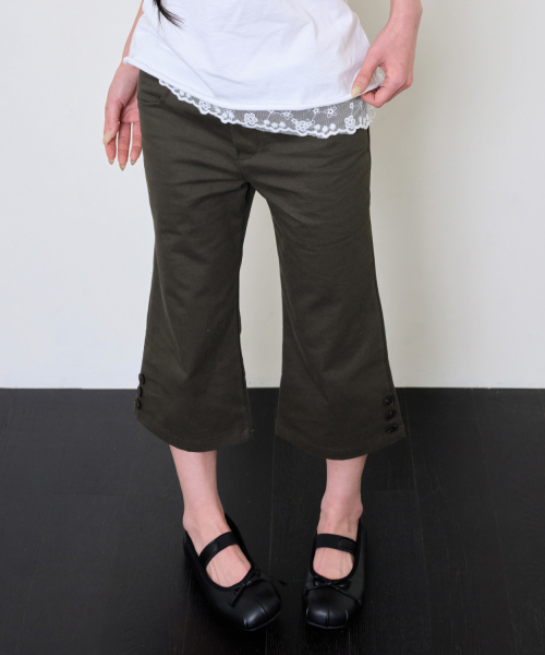 ITZAVIBE(イッザバイブ)の「SNAP POINT CAPRI PANTS - KHAKI(その他パンツ・レディース・その他・MEDIUM/LARGE)」の4枚目の写真