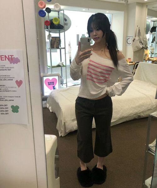 ITZAVIBE(イッザバイブ)の「SNAP POINT CAPRI PANTS - KHAKI(その他パンツ・レディース・その他・MEDIUM/LARGE)」の7枚目の写真