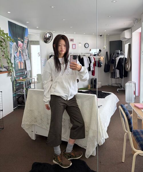 ITZAVIBE(イッザバイブ)の「SNAP POINT CAPRI PANTS - KHAKI(その他パンツ・レディース・その他・MEDIUM/LARGE)」の9枚目の写真