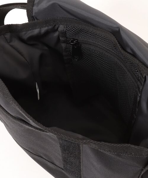 NAVY(ネイビー)の「【NAVY / ネイビー】 フラップ ミニショルダーバッグ(ショルダーバッグ・メンズ・ブラック/チャコール・FREE)」の11枚目の写真