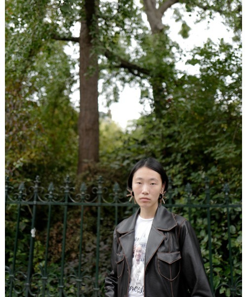 D'heygere（ディヘラ）の「Key Hoops（ピアス（両耳用）・レディース・シルバー・ONE SIZE）」の2枚目の写真