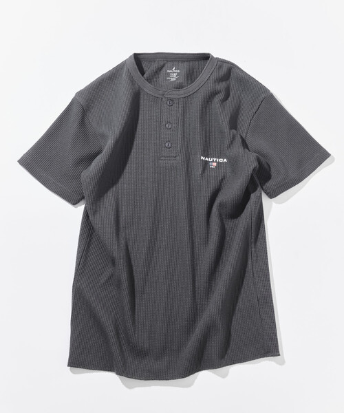 NAUTICA(ノーティカ)の「NAUTICA/ノーティカ Essential タイトフィット S/S ヘンリーネック ワッフルTシャツ(Tシャツ/カットソー・メンズ・ブラック/グレー/ホワイト/チャコールグレー・LARGE/SMALL/MEDIUM)」の3枚目の写真