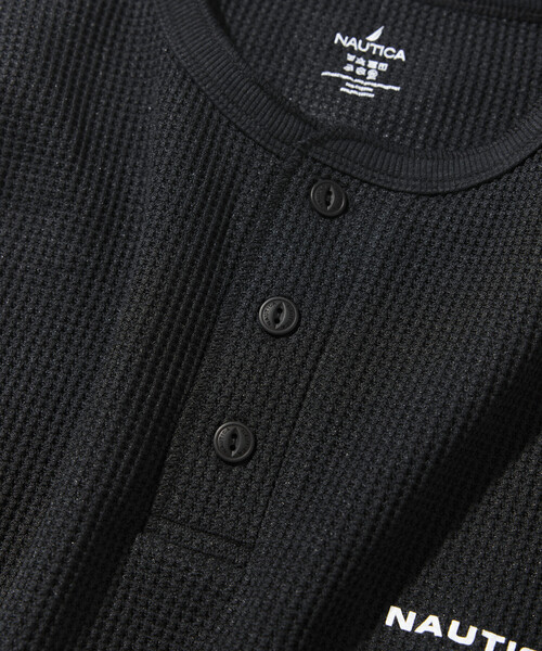 NAUTICA(ノーティカ)の「NAUTICA/ノーティカ Essential タイトフィット S/S ヘンリーネック ワッフルTシャツ(Tシャツ/カットソー・メンズ・ブラック/グレー/ホワイト/チャコールグレー・LARGE/SMALL/MEDIUM)」の21枚目の写真