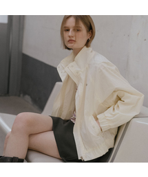 Crispy compact wind breaker jumper_Cream