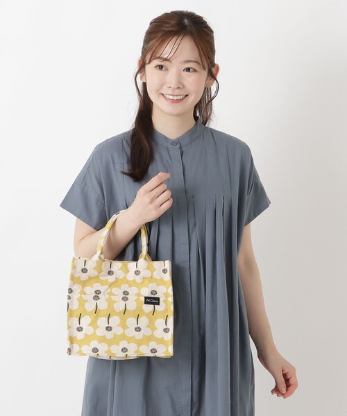 one'sterrace(ワンズテラス)の「FH スクエアミニトート エナ(トートバッグ・レディース・グレー系4/イエロー系8・99)」の12枚目の写真