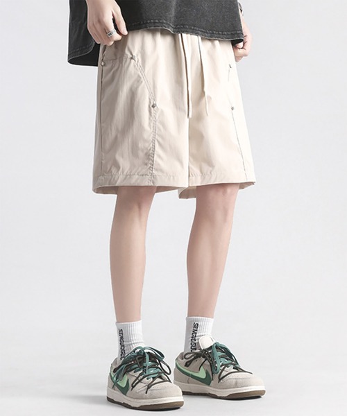 WESTBOY(ウエストボーイ)の「ストリート パネル切り替え スタッズ ワイド ショーツ WO26S14PT11(その他パンツ・メンズ・グリーン/ベージュ/ブラック・M/L/XL)」の11枚目の写真