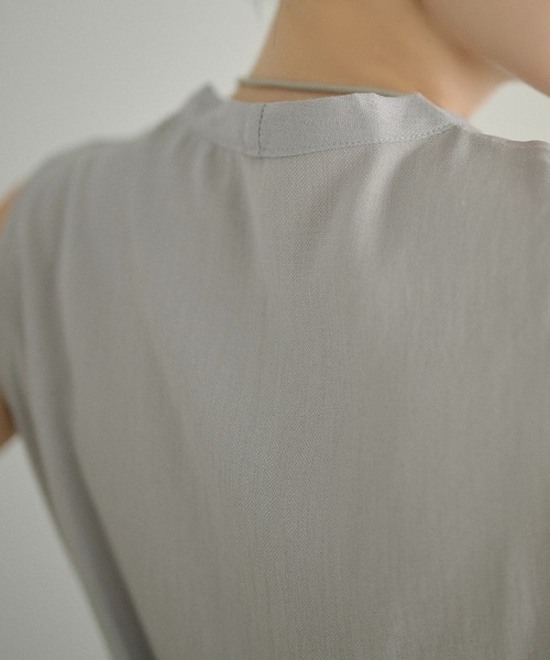 LAULEN(ローレン)の「front twist sleeveless blouse /フロントツイストノースリーブブラウス(シャツ/ブラウス・レディース・イエロー/アイボリー/ブルー/ブラック・FREE)」の20枚目の写真