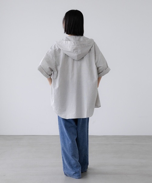 LOWRYS FARM（ローリーズファーム）の「【LFM(U)】チェックフーディショートシャツＳＳ　 1043924（シャツ/ブラウス・メンズ・ブルー/ホワイト/グリーン・MEDIUM/LARGE）」の16枚目の写真
