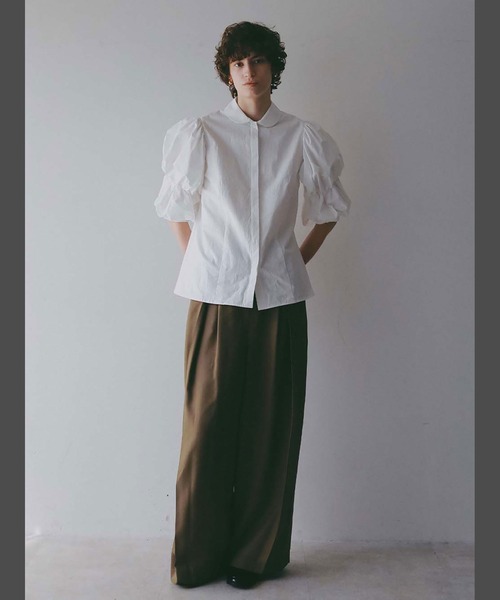 HER.(ハー)の「リラクシータックパンツ(その他パンツ・レディース・チャコールグレー/カーキ・1/2)」の3枚目の写真