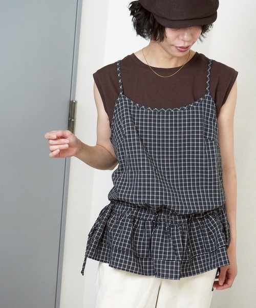 gossara（ゴサラ）の「【着るだけで華やぐ】グラフチェックペプラムキャミ（キャミソール・レディース・ブラック/ホワイト・FREE）」の3枚目の写真