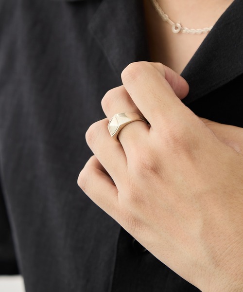 GARNI(ガルニ)の「【GARNI/ガルニ】Stud Ring(リング・メンズ・シルバー・13号/17号/19号)」の2枚目の写真