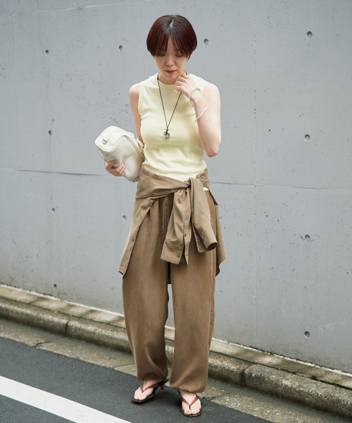 IENA(イエナ)の「《/手洗い可》フィブリルキュプラミックスジョガーパンツ(その他パンツ・レディース・チャコールグレー/カーキ・38/36)」の18枚目の写真