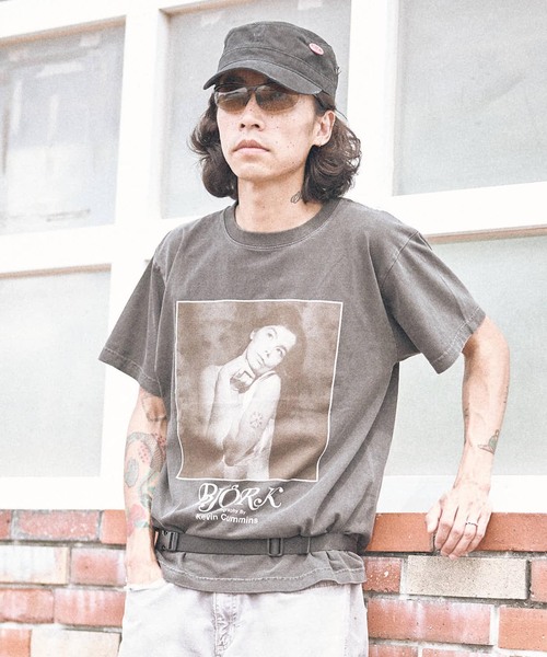 PULP/417EDIFICE（パルプフォーワンセブンエディフィス）の「BJORK PHOTO TEE "PORTRAIT" 2 by Kevin Cummins（Tシャツ/カットソー・メンズ・ブラック/ホワイト・LARGE/X-LARGE/SMALL/MEDIUM）」の12枚目の写真
