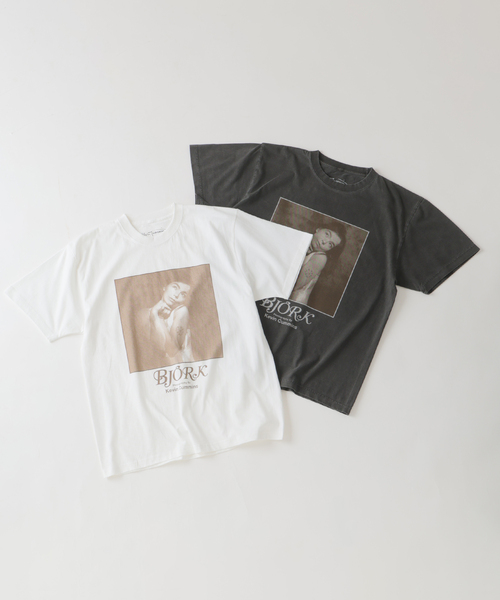 PULP/417EDIFICE（パルプフォーワンセブンエディフィス）の「BJORK PHOTO TEE "PORTRAIT" 2 by Kevin Cummins（Tシャツ/カットソー・メンズ・ブラック/ホワイト・LARGE/X-LARGE/SMALL/MEDIUM）」の4枚目の写真