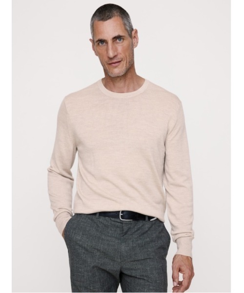 Banana Republic(バナナリパブリック)の「メリノ クルーネックセーター(ニット/セーター・メンズ・チャコールグレー/ライトブルー/ブラック/ネイビー/ブラウン/グリーン/その他/マルチ/ナチュラル・S/M/L/XL)」の5枚目の写真