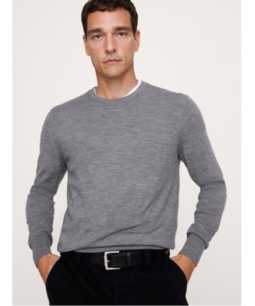 Banana Republic(バナナリパブリック)の「メリノ クルーネックセーター(ニット/セーター・メンズ・チャコールグレー/ライトブルー/ブラック/ネイビー/ブラウン/グリーン/その他/マルチ/ナチュラル・S/M/L/XL)」の3枚目の写真