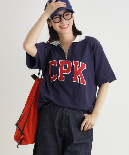 Right-on(ライトオン)の「ハーフジップロゴTシャツ(Tシャツ/カットソー・レディース・グレー/ネイビー・03/04/05)」の2枚目の写真