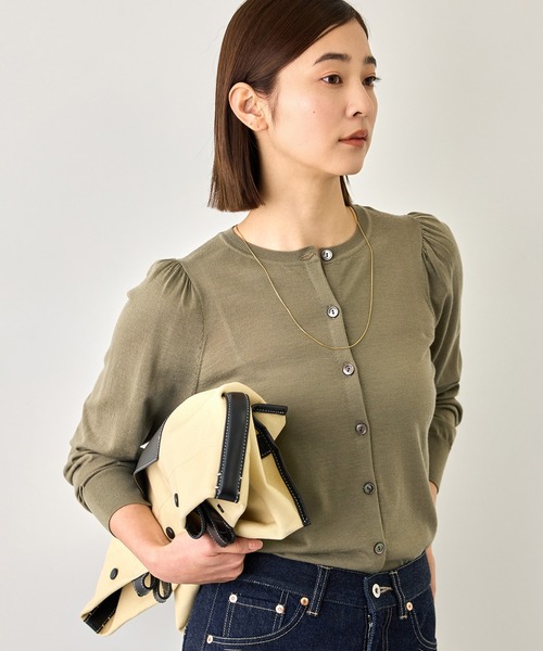 ROPE'(ロペ)の「ギャザースリーブニットカーディガン/イージーケア(カーディガン/ボレロ・レディース・ピンク/グリーン/カーキ/ネイビー/オフホワイト・38)」の3枚目の写真