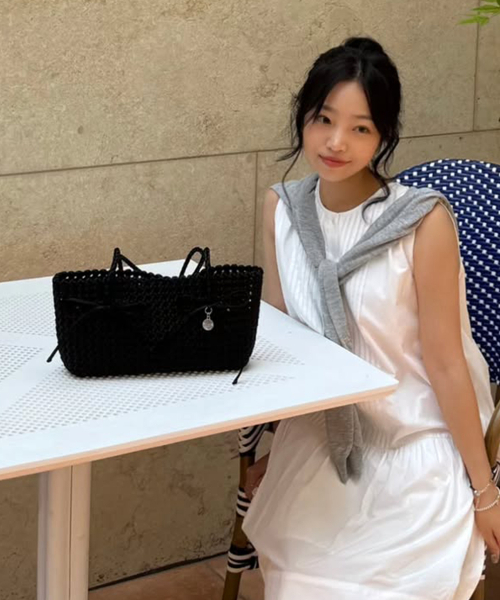 ORYANY（オリヤニ）の「フリーダトート ODSBTT37_009（ショルダーバッグ・レディース・ブラック・FREE）」の13枚目の写真