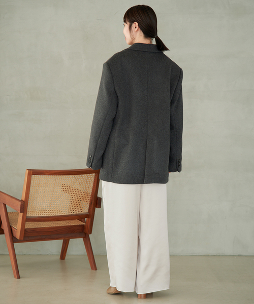 SLOBE IENA(スローブイエナ)の「《WEB限定カラーあり》サテンリラックスワイドパンツ(その他パンツ・レディース・アイボリー/ブラック/カーキ・36/38)」の17枚目の写真