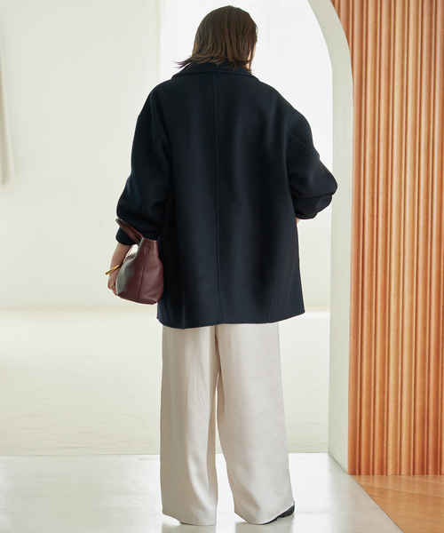 SLOBE IENA(スローブイエナ)の「《WEB限定カラーあり/》サテンリラックスワイドパンツ(その他パンツ・レディース・アイボリー/ブラック/カーキ・36/38)」の4枚目の写真