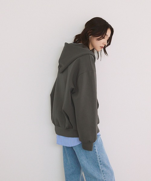STELLA FISH(ステラフィッシュ)の「ダブルジップボンディングパーカー/ブルゾン(パーカー・レディース・オフホワイト/グレー/チャコールグレー・FREE)」の6枚目の写真