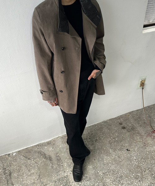 NUAKLE（ヌアクル）の「(m) Vincent ダブルコート_PEID カーキ（トレンチコート・メンズ・その他・1/2）」の2枚目の写真