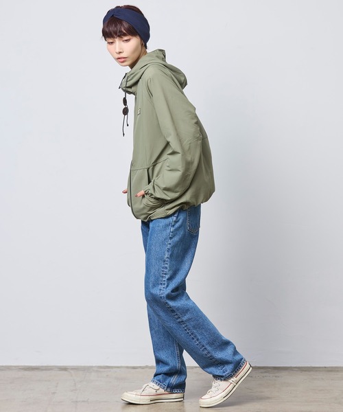 L.L.Bean(エルエルビーン)の「マウンテン・クラシック・フルジップ・ジャケット 米国フィット・プチ(ナイロンジャケット・レディース・オリーブドラブ/アイボリー・LARGE/MEDIUM/SMALL/X-SMALL)」の13枚目の写真