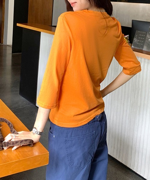 ONEP STAR(ワンピスター)の「Vネック七分袖ベーシックカットソー(Tシャツ/カットソー・レディース・ホワイト/ブラック/グレー/オレンジ・MEDIUM/LARGE/X-LARGE)」の8枚目の写真
