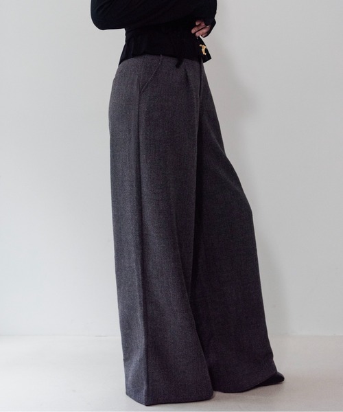 on:nue(オンニュ)の「【on:nue】メランジタックワイドパンツ/26-27 AW COLLECTION(その他パンツ・レディース・ベージュ/グレー/ブラウン・MEDIUM/SMALL)」の13枚目の写真