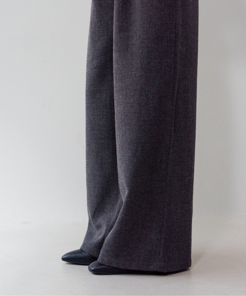 on:nue(オンニュ)の「【on:nue】メランジタックワイドパンツ/26-27 AW COLLECTION(その他パンツ・レディース・ベージュ/グレー/ブラウン・MEDIUM/SMALL)」の16枚目の写真