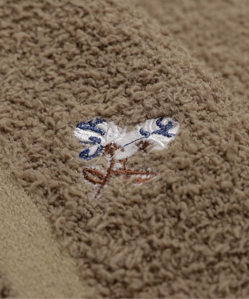 La-gemme(ラジェム)の「小花刺繍 ニットカーディガン/羽織り/大人かわいい(カーディガン/ボレロ・レディース・ブラック/オフホワイト/ブラウン・フリー)」の22枚目の写真