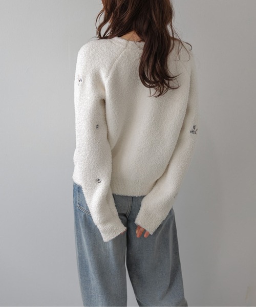 La-gemme(ラジェム)の「小花刺繍 ニットカーディガン/羽織り/大人かわいい(カーディガン/ボレロ・レディース・ブラック/オフホワイト/ブラウン・フリー)」の7枚目の写真