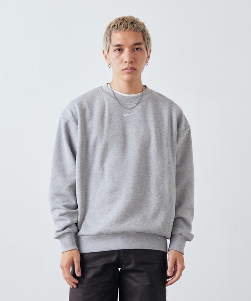 NIKE(ナイキ)の「ナイキ ソロ フリース メンズ クルーネック スウェットシャツ / Nike Solo Fleece Men's Crew-Neck Sweatshirt IX1937-063 Dark Grey Heather(スウェット・メンズ・グレー系その他・XL/S/M/L/2XL)」の1枚目の写真