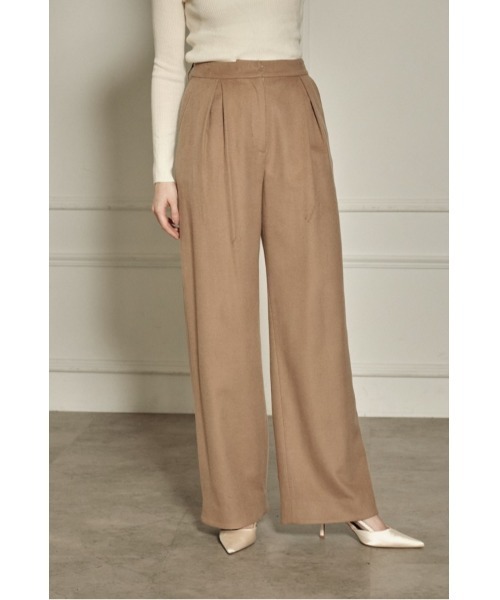 ERADIE(エラディエ)の「Wool Blend Semi-Wide Pants ウールブレンドセミワイドパンツ(スラックス・レディース・ブラック/キャメル/グレー系・SMALL/MEDIUM)」の1枚目の写真