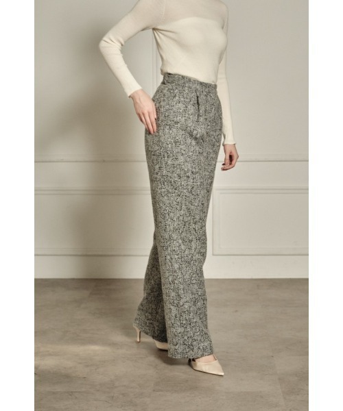 ERADIE(エラディエ)の「Wool Blend Semi-Wide Pants ウールブレンドセミワイドパンツ(スラックス・レディース・ブラック/キャメル/グレー系・SMALL/MEDIUM)」の15枚目の写真