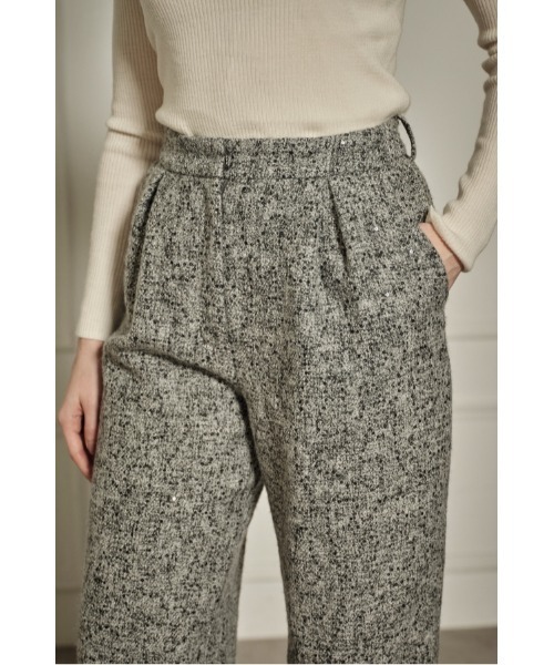 ERADIE(エラディエ)の「Wool Blend Semi-Wide Pants ウールブレンドセミワイドパンツ(スラックス・レディース・ブラック/キャメル/グレー系・SMALL/MEDIUM)」の11枚目の写真