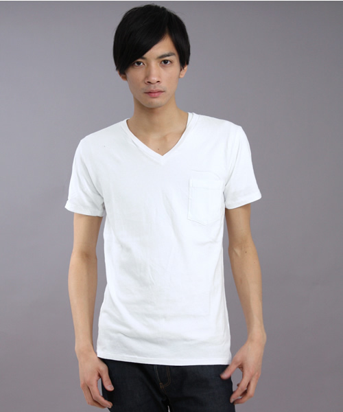 SHIPS（シップス）の「LOS ANGELES TC:V-NECK POCKET-TEE       （Tシャツ/カットソー・メンズ・ホワイト/ブラック/オリーブ/ブルー系その他・SMALL/MEDIUM/LARGE）」の6枚目の写真