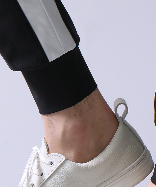 5351 POUR LES HOMMES（ゴーサンゴーイチプールオム）の「ハイテンションジョグパンツ（その他パンツ・メンズ・ブラック系その他3/ブラック・46/44/48）」の4枚目の写真