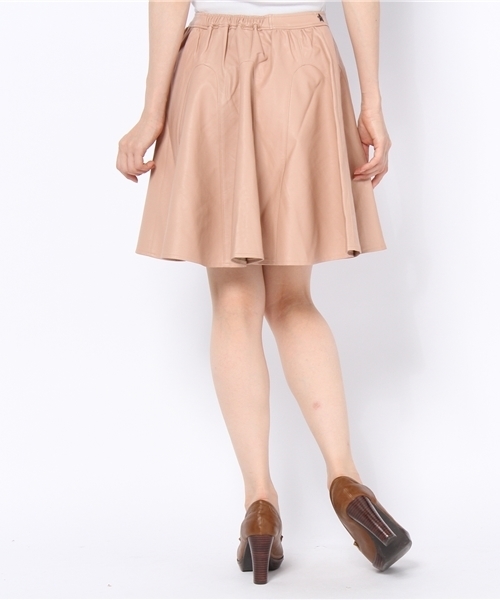 Chico（チコ）の「ラウンド切替レザーSK（スカート・レディース・ピンクベージュ/ワイン/ブラック・FREE）」の4枚目の写真