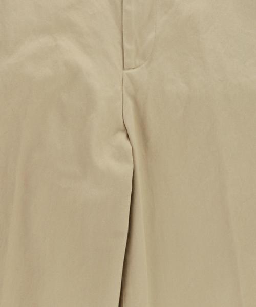 UNITED ARROWS(ユナイテッドアローズ)の「UAST ワイド チノパンツ ◆(チノパンツ・メンズ・ベージュ/ブラウン/オリーブ・SMALL/X-LARGE/MEDIUM/LARGE)」の8枚目の写真