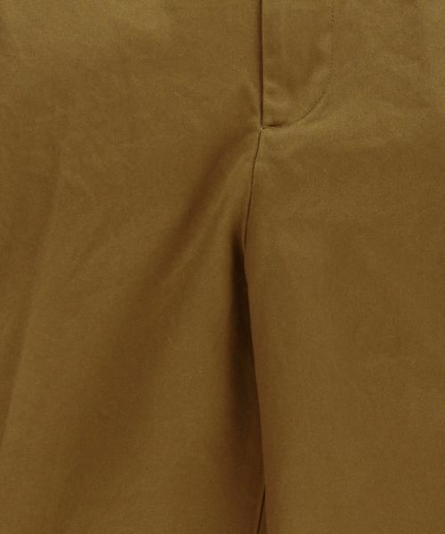 UNITED ARROWS(ユナイテッドアローズ)の「UAST ワイド チノパンツ ◆(チノパンツ・メンズ・ベージュ/ブラウン/オリーブ・SMALL/X-LARGE/MEDIUM/LARGE)」の13枚目の写真